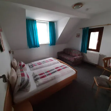 Apartmán Inviting In Near World Of Crystals Museum Rottweil